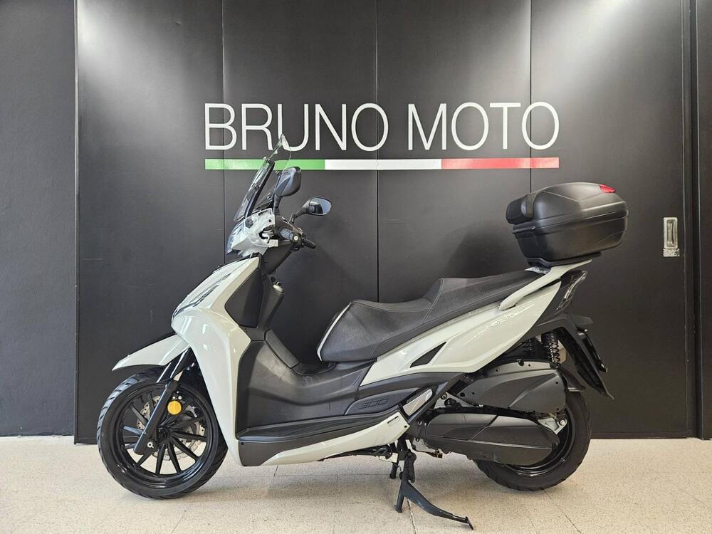 Kymco Agility 300i Noodoe (2020) (2)