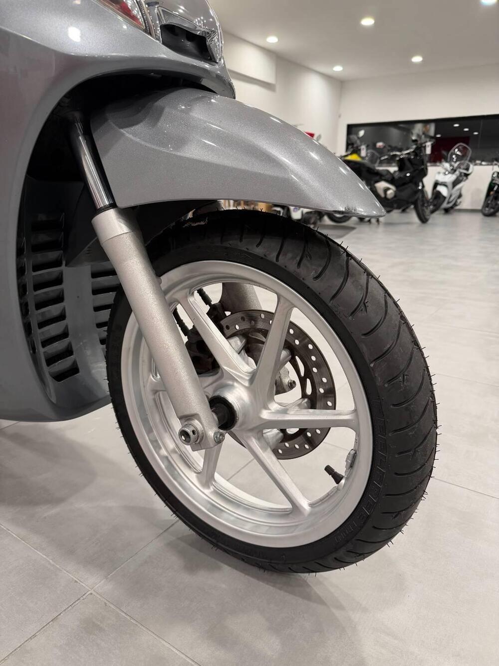 Honda SH 300 i (2011 - 14) (14)