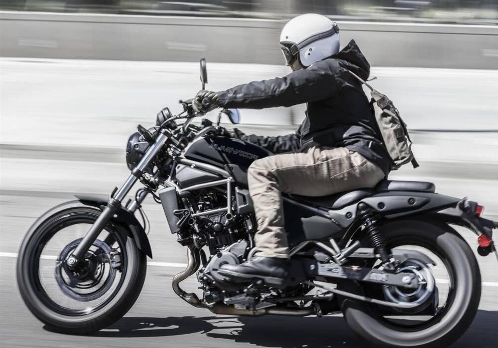 Kawasaki Eliminator 500 (2024 - 26) (9)