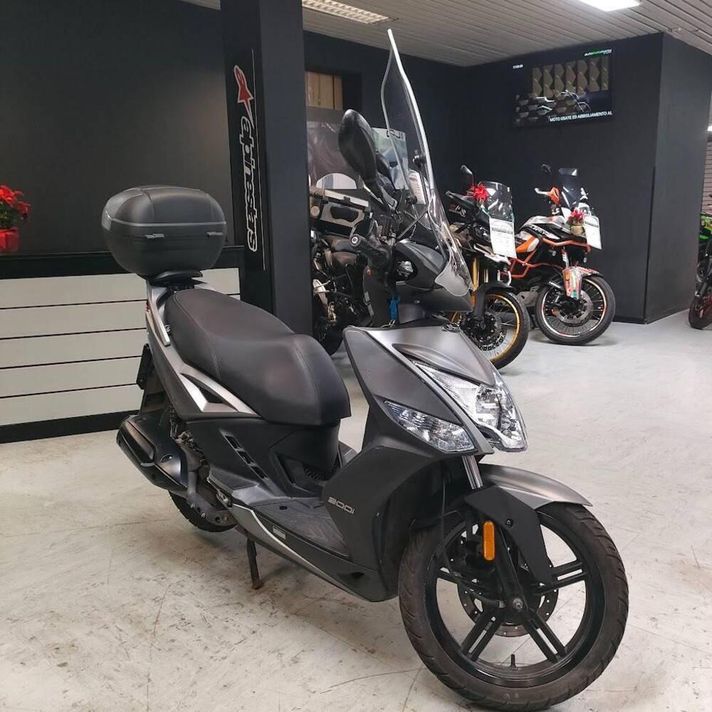 Kymco Agility 200i R16 + (2021 - 25) (4)