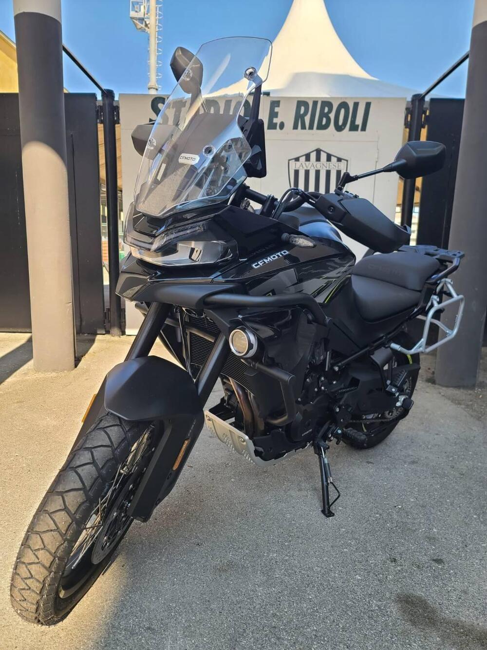 CFMOTO 800MT Explore (2023 - 25) (2)