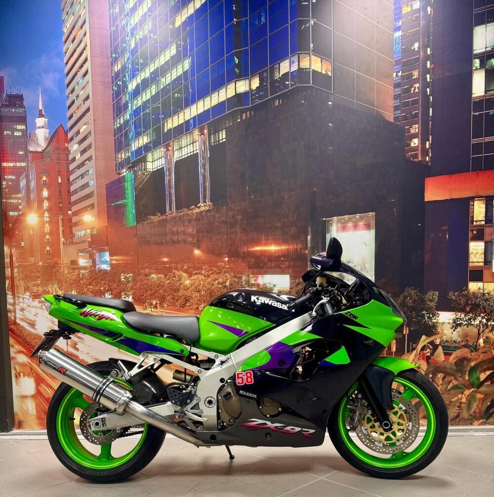 Kawasaki Ninja 900 ZX-9R (1998 - 01)