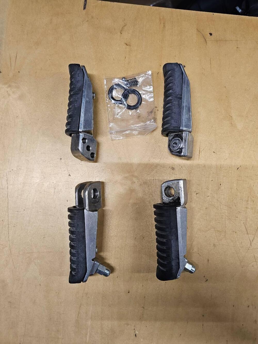 Pedane originali Kawasaki Versys 650