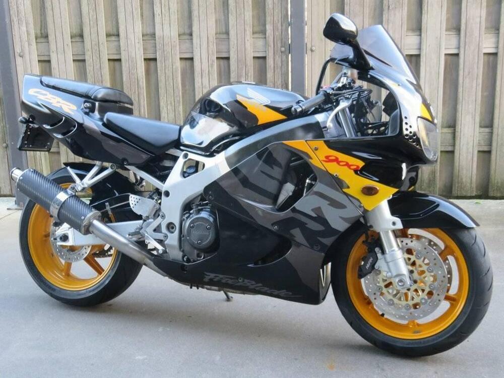 Honda CBR 900 RR (1996 - 97)