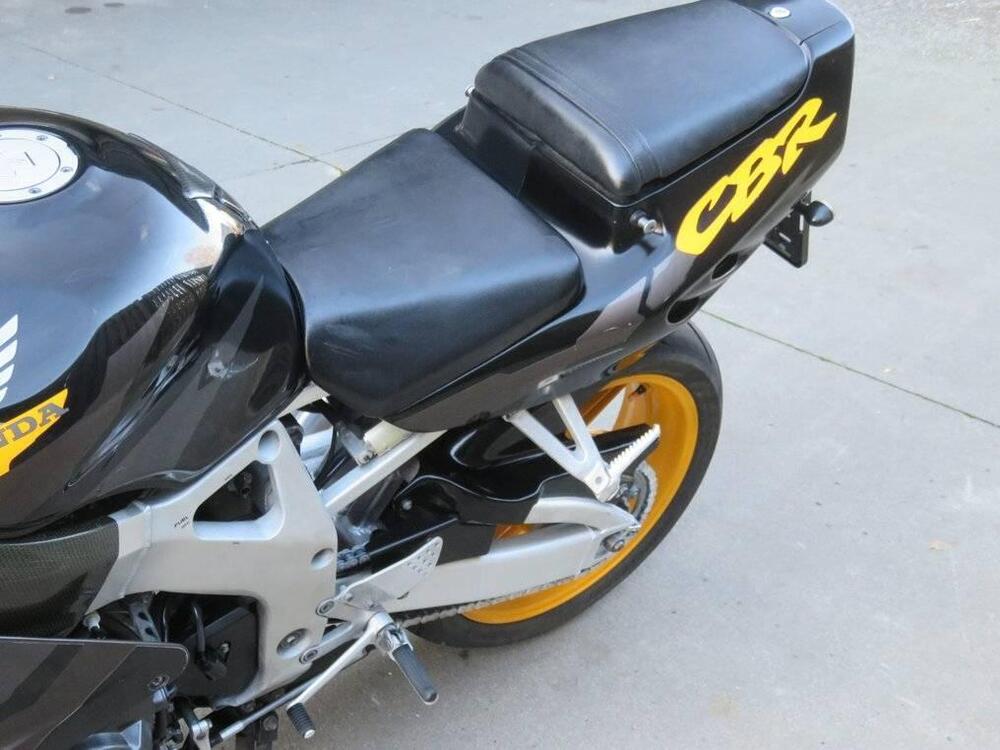 Honda CBR 900 RR (1996 - 97) (6)