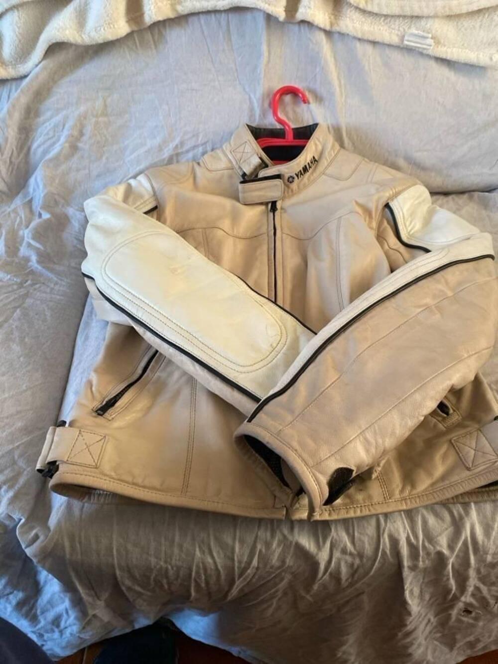 Giacca Moto in Pelle YAMAHA Genuine Parts & Access (11)