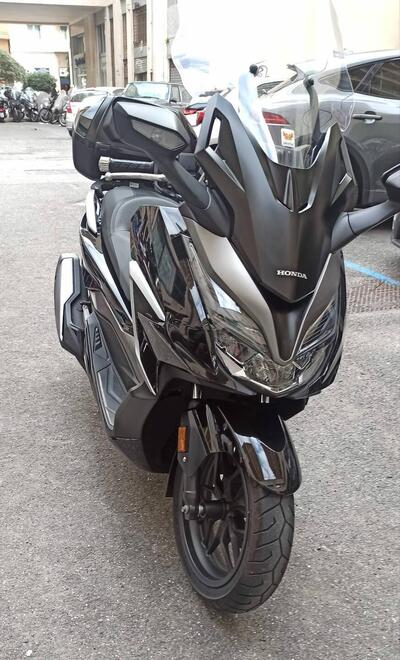 Honda Forza 350 Deluxe (2022 - 24) usata