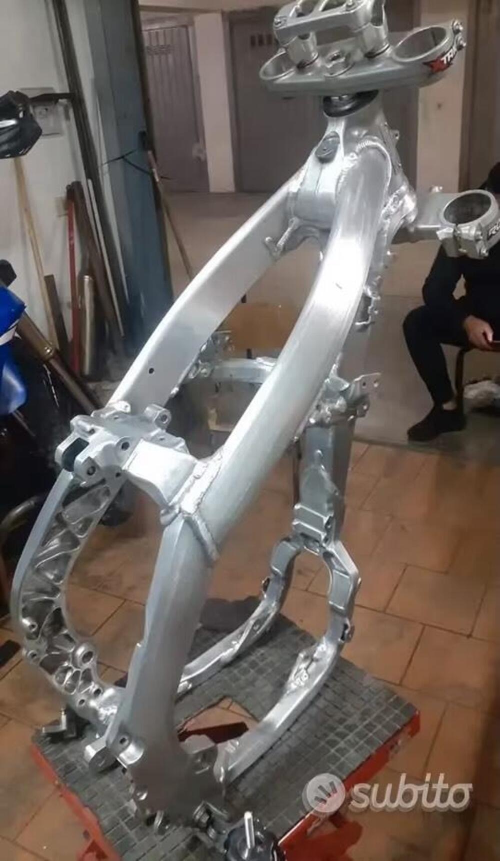 Suzuki RM-Z 250 (2015) (6)