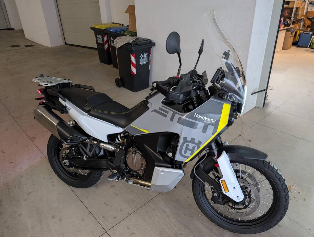 Husqvarna Norden 901 (2022 - 25) (3)