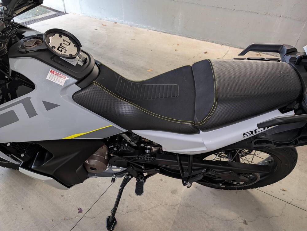 Husqvarna Norden 901 (2022 - 25) (5)