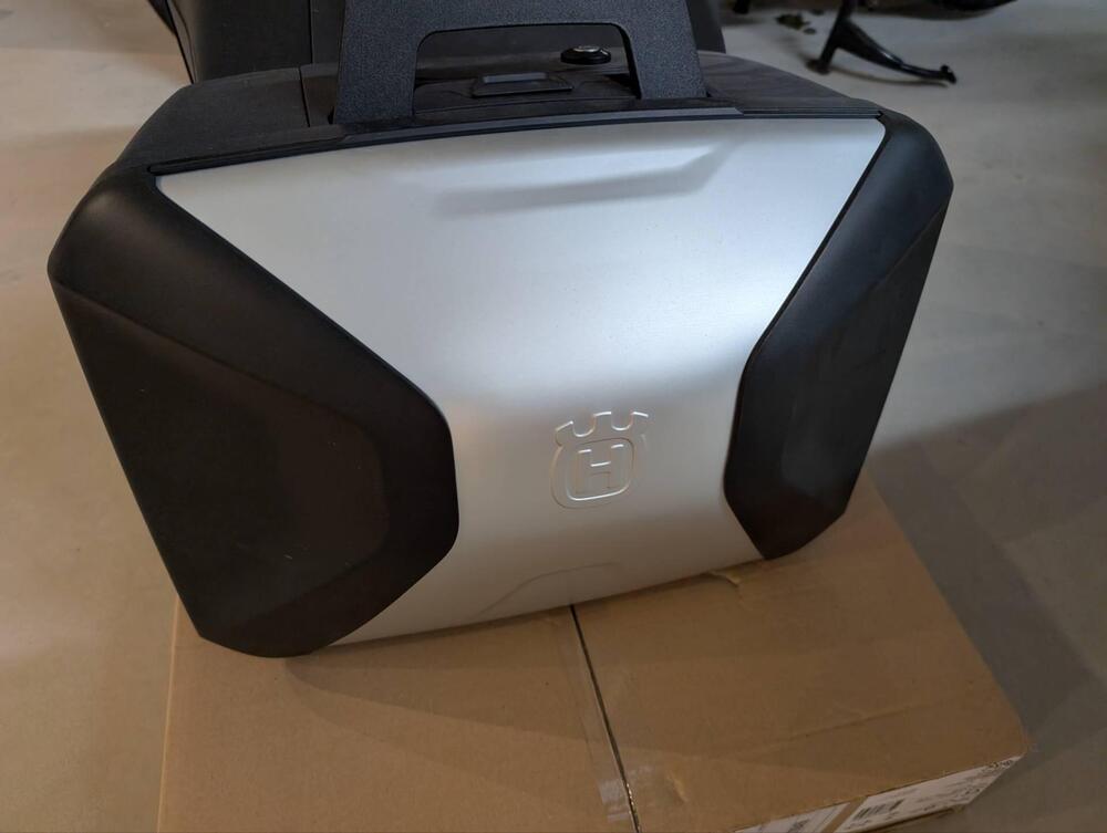 Husqvarna Norden 901 (2022 - 25) (14)