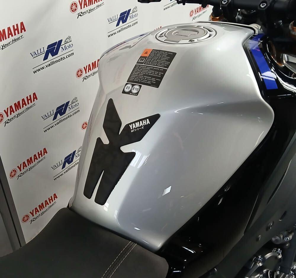 Yamaha MT-10 SP (2022 - 25) (6)