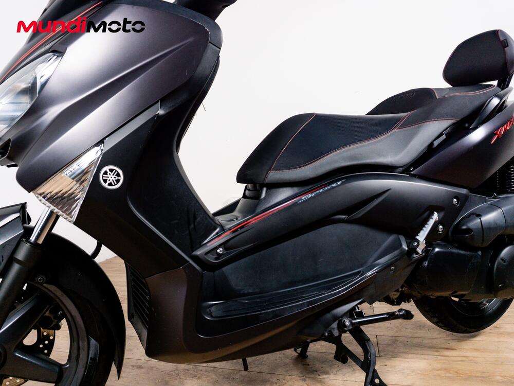 Yamaha X-Max 250 Sport (2011 - 13) (9)