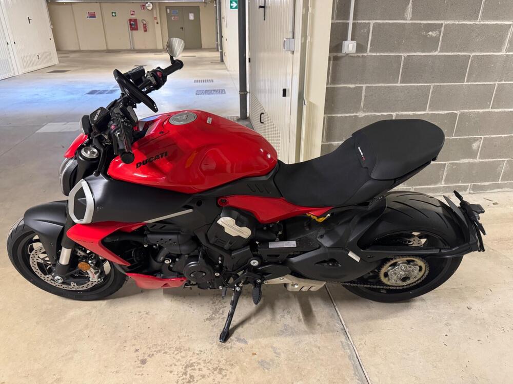 Ducati Diavel V4 (2023 - 25) (3)