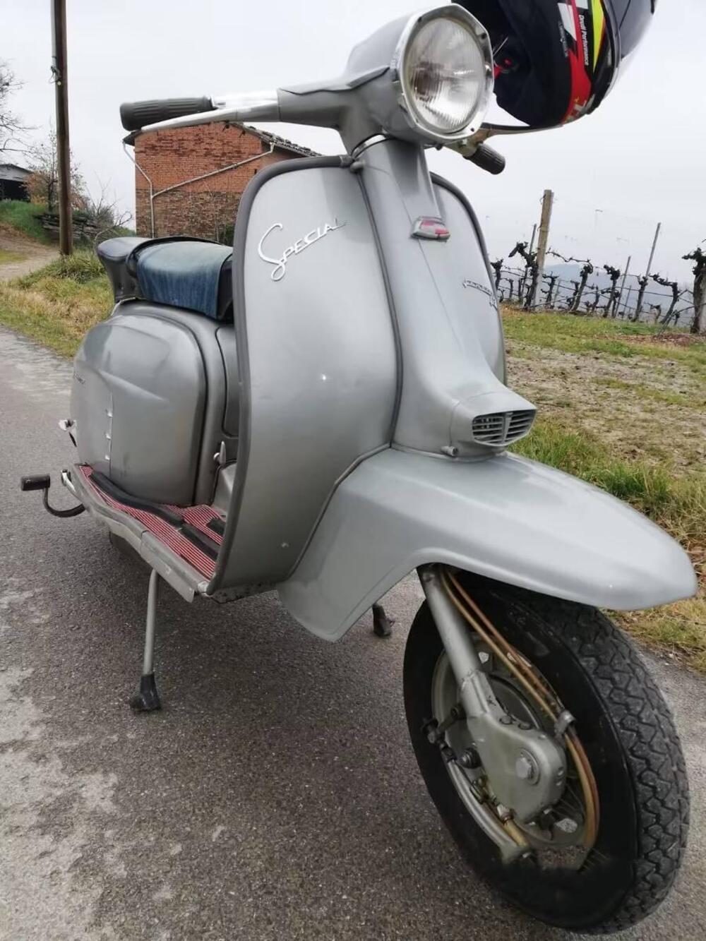 Lambretta 150 Special Silver (5)