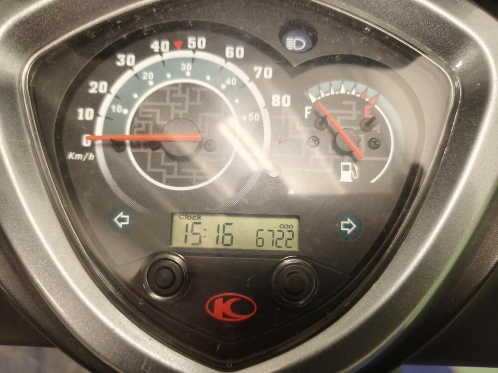 Kymco Agility 50 R16 2t (2010 - 16) (6)