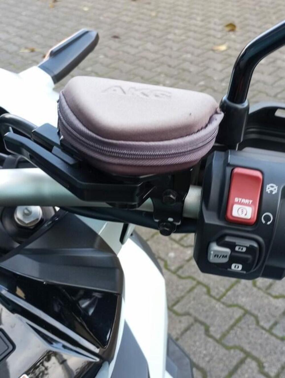 Honda X-ADV 750 DCT Adventure (2021 - 24) (5)