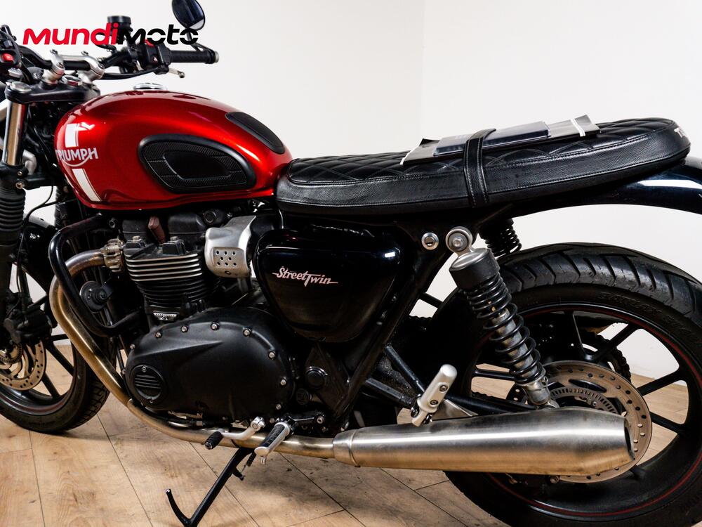 Triumph Street Twin 900 (2017 - 18) (10)