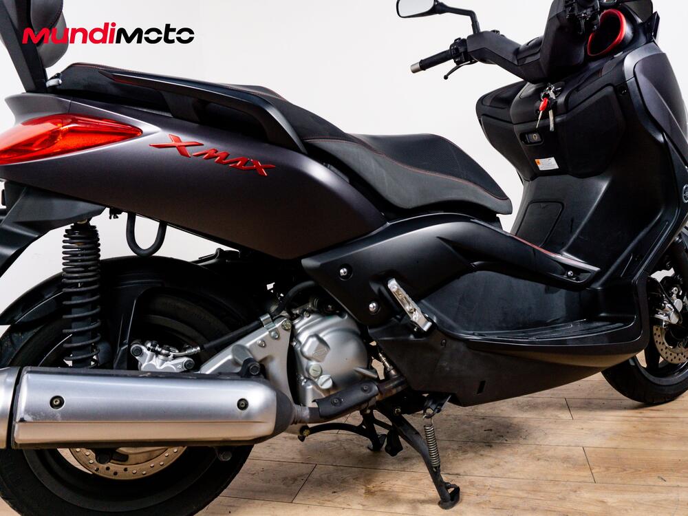 Yamaha X-Max 250 Sport (2011 - 13) (4)