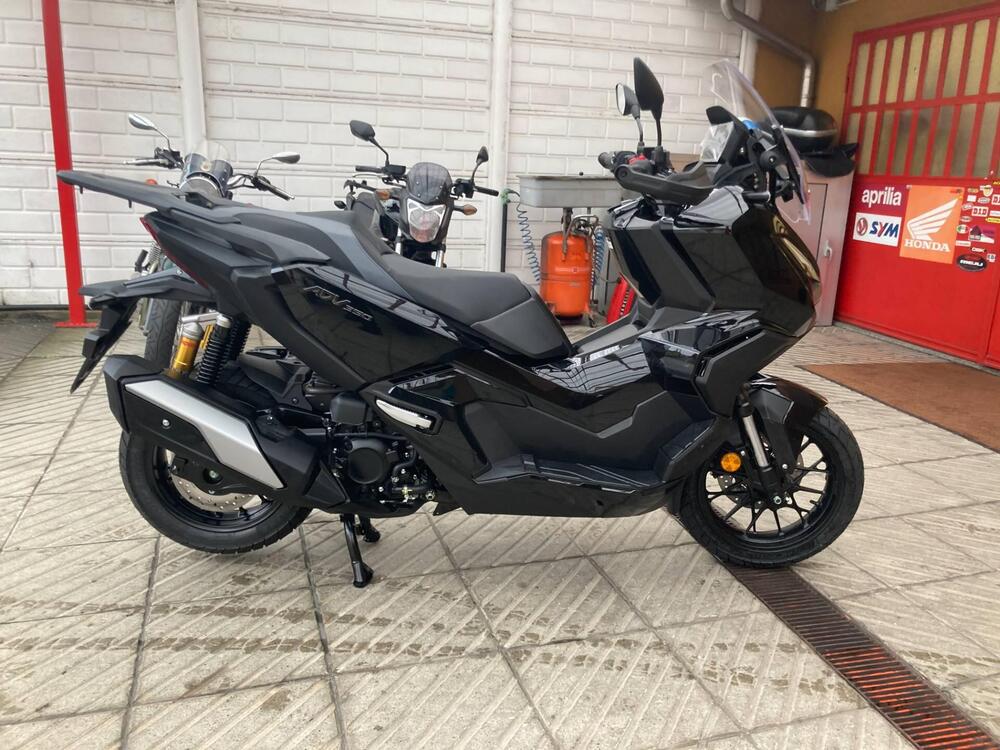 Honda ADV 350 (2025 - 26) (3)