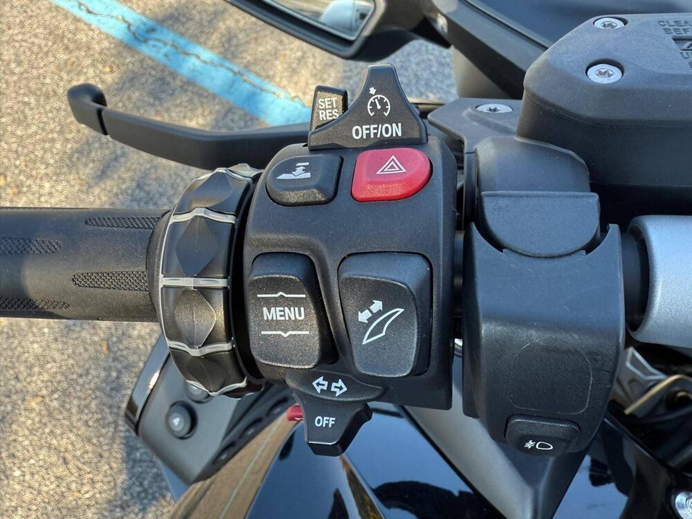 Bmw R 1250 RT (2021 - 25) (5)