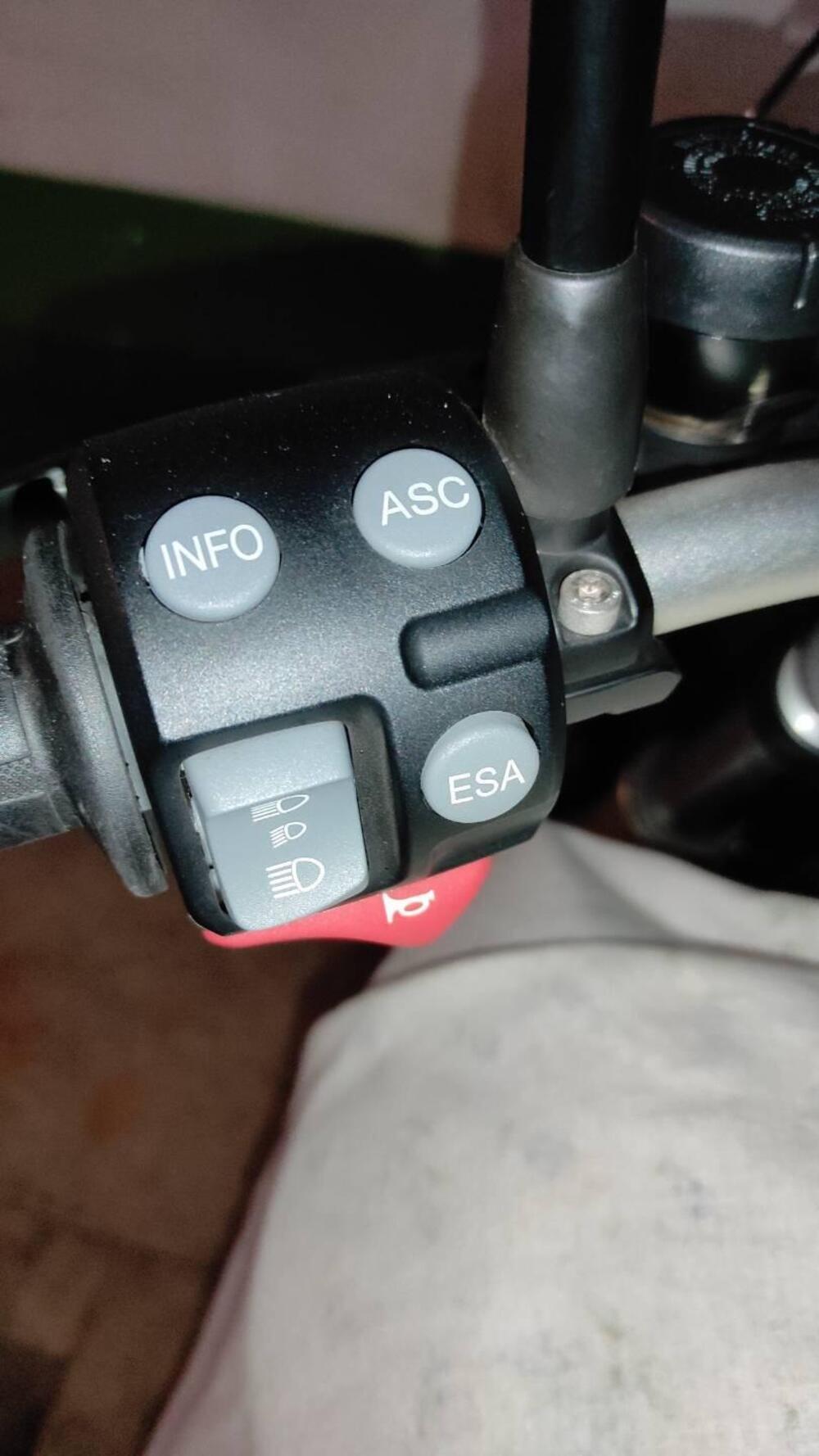 Bmw R 1200 R (2011 - 14) (4)