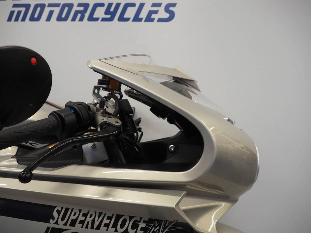 MV Agusta Superveloce 800 S (2021 - 25) (8)