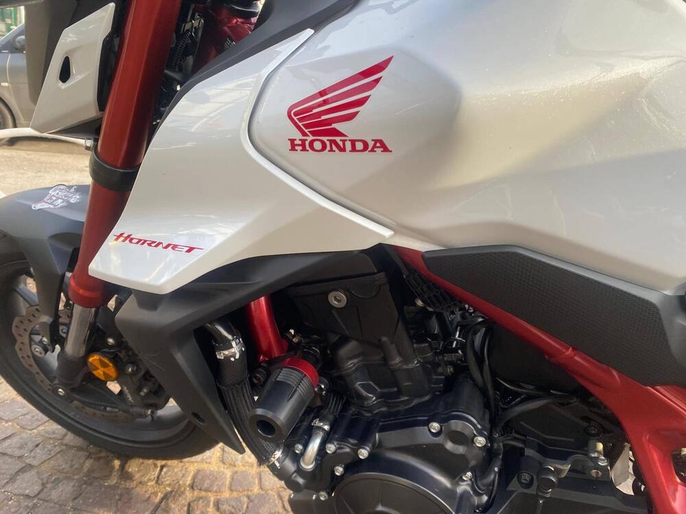 Honda CB 750 Hornet (2023 - 24) (7)