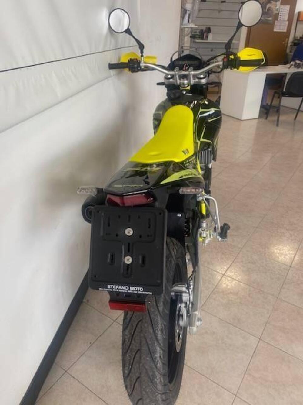 Swm SM 125 R (2025 - 26) (9)