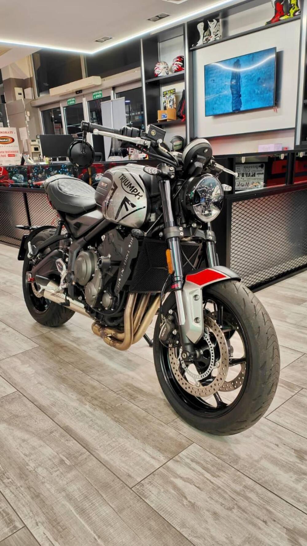 Triumph Trident 660 (2021 - 24) (2)