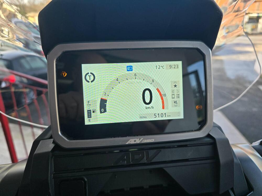 Honda ADV 350 Special Edition (2025) (10)