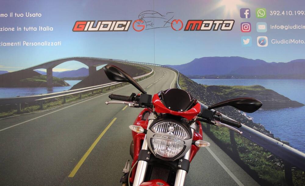 Ducati Monster 696 (2008 - 13) (9)