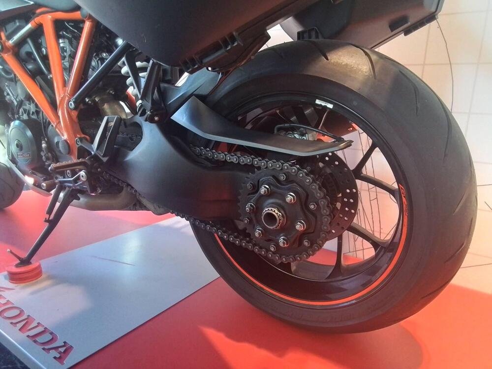 KTM 1290 Super Duke GT ABS (2016 - 18) (8)