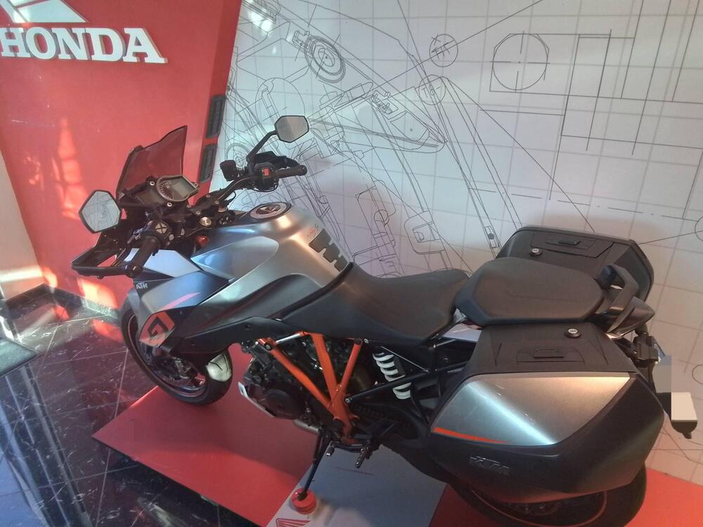 KTM 1290 Super Duke GT ABS (2016 - 18) (2)