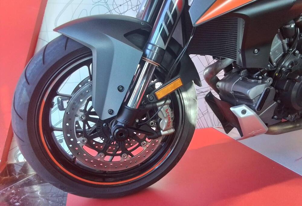 KTM 1290 Super Duke GT ABS (2016 - 18) (10)