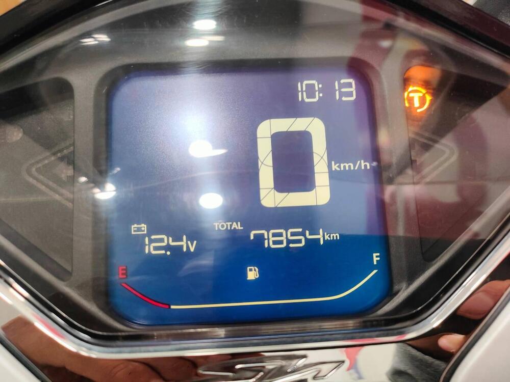 Honda SH 150i (2024 - 25) (9)