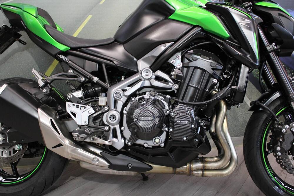 Kawasaki Z 900 (2017 - 18) (14)