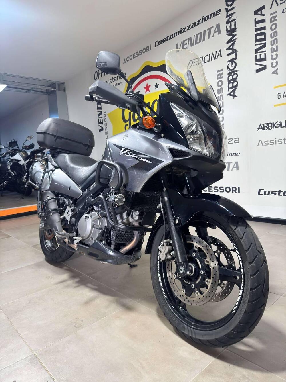 Suzuki V-Strom 650DL (2004 - 06) (2)