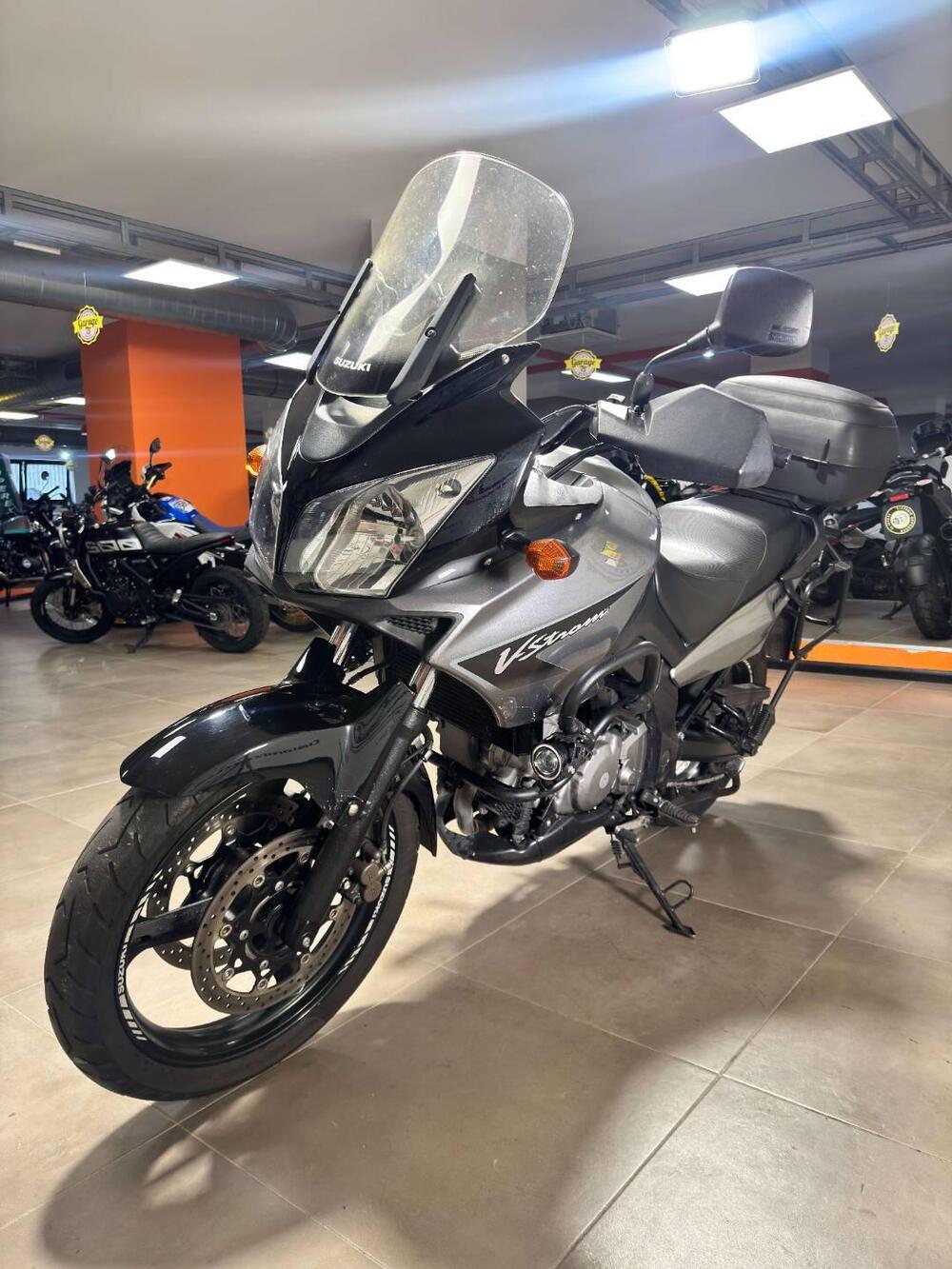 Suzuki V-Strom 650DL (2004 - 06) (3)