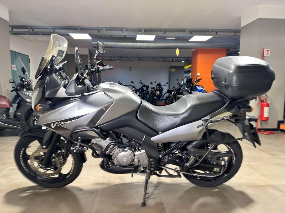 Suzuki V-Strom 650DL (2004 - 06) (4)