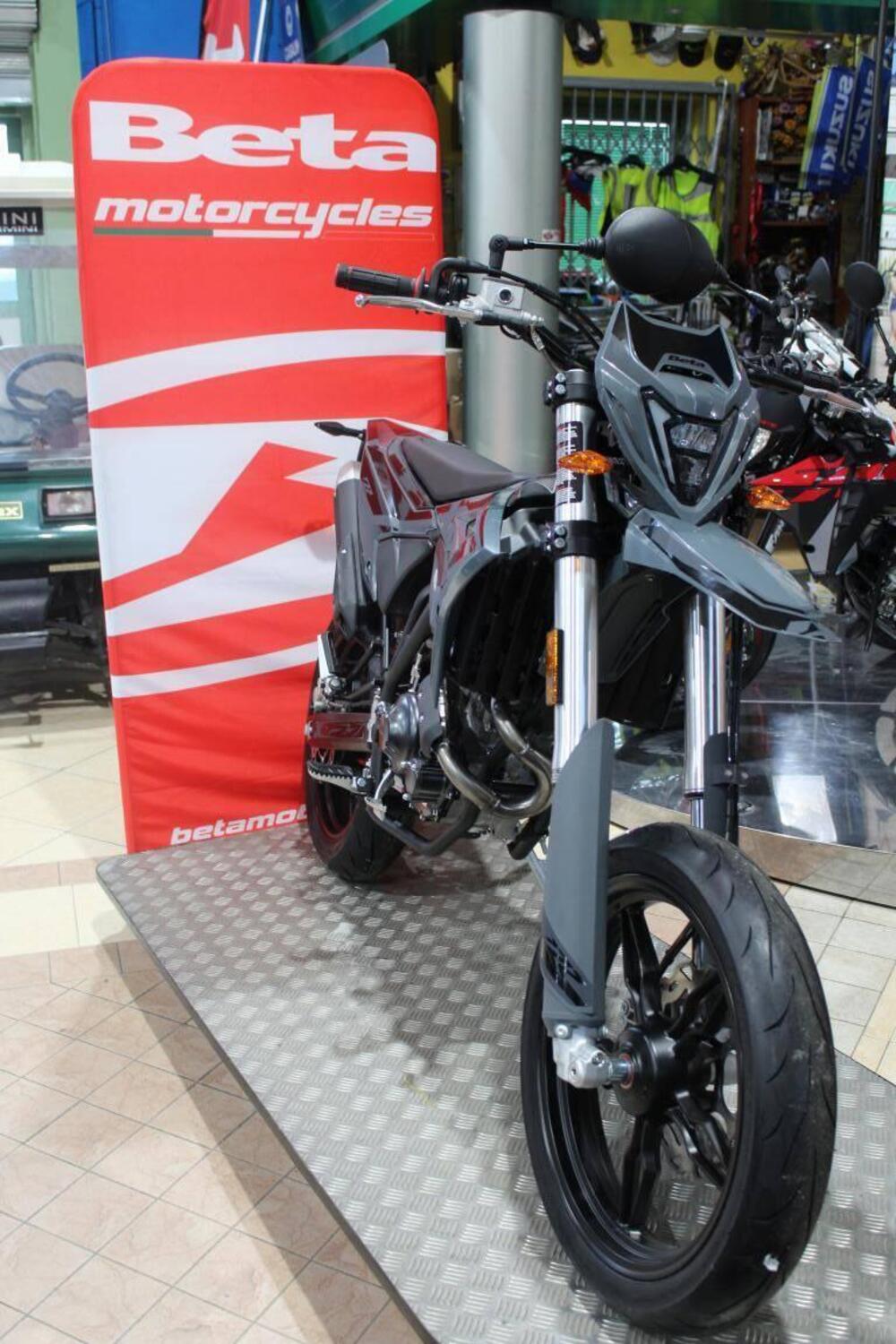 Betamotor RR 125 4T Motard T (2025)