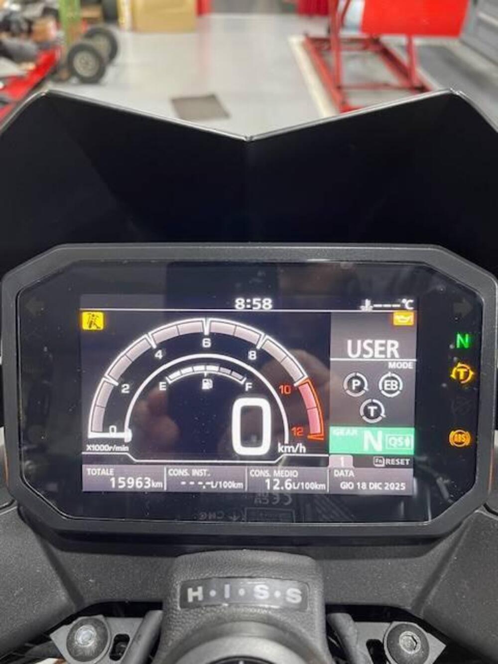 Honda CB 750 Hornet (2023 - 24) (18)