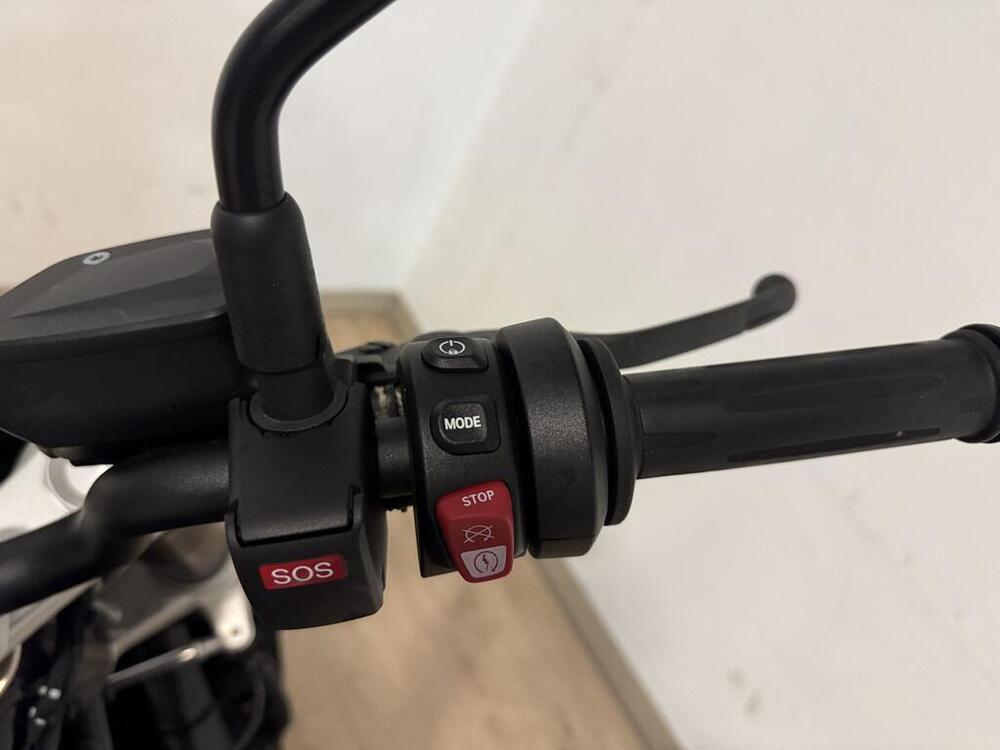 Bmw R 12 (2024 - 26) (8)