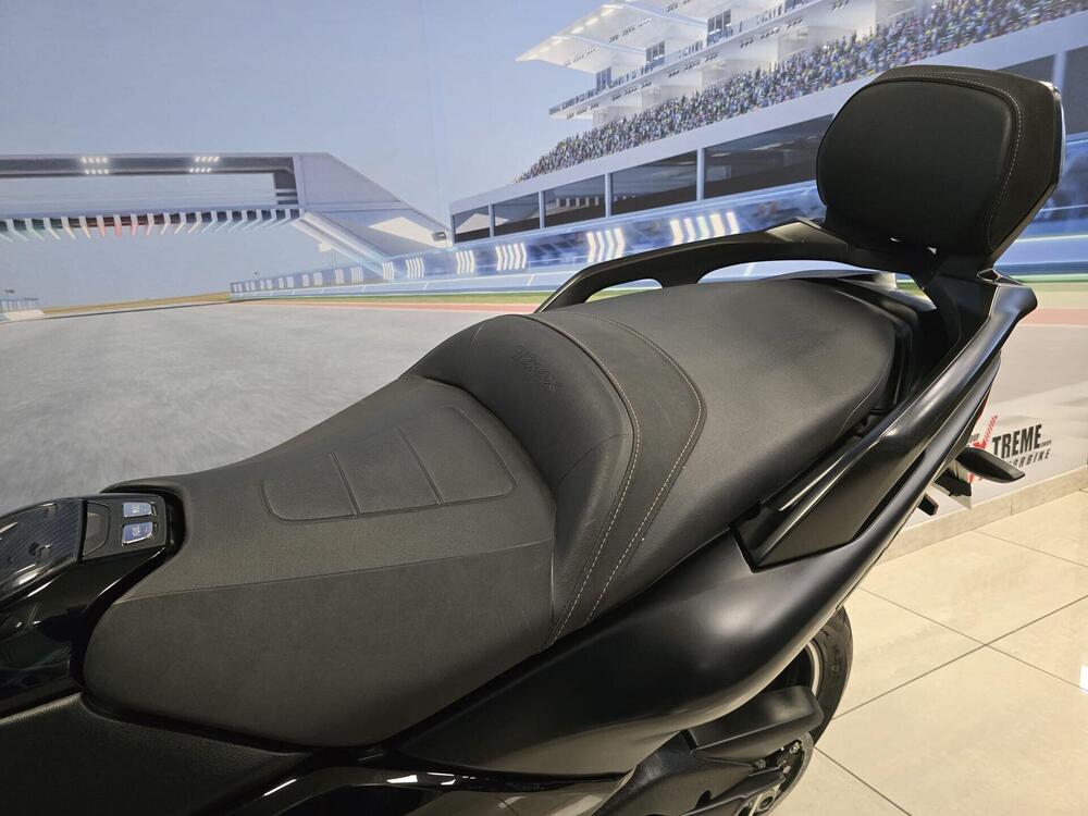Yamaha T-Max 530 DX (2017 - 19) (16)