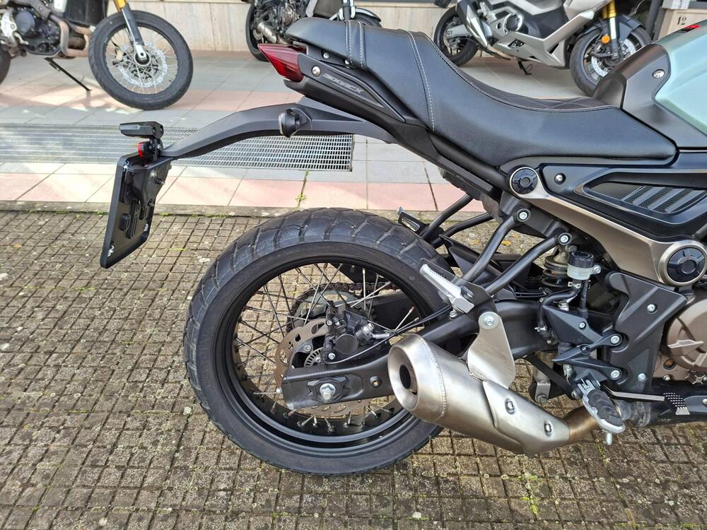 Voge Trofeo 300ACX Scrambler (2021 - 26) (4)