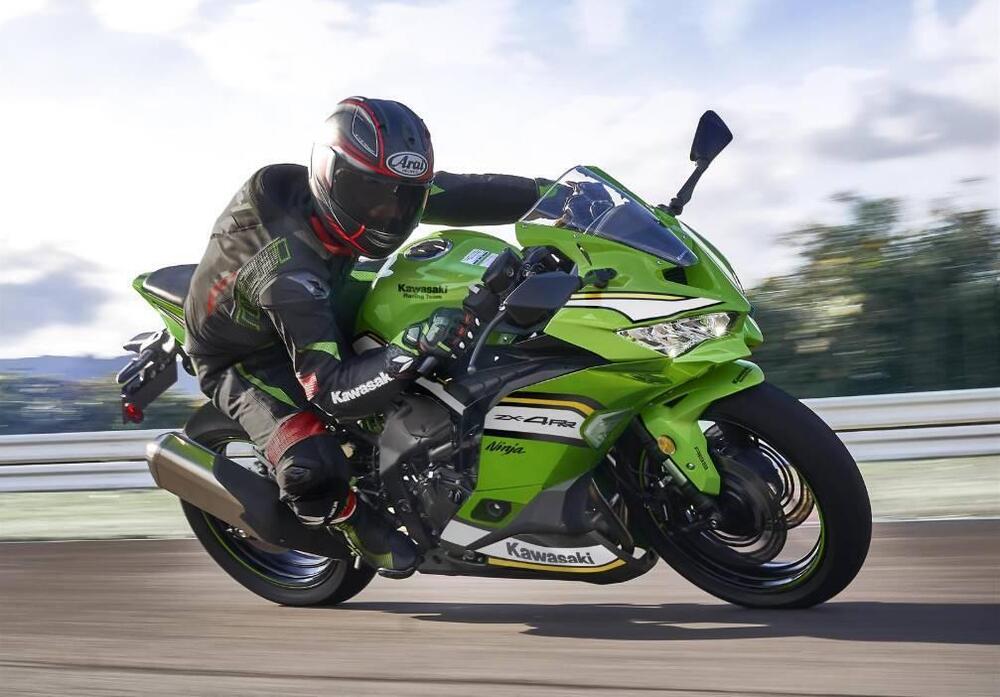 Kawasaki Ninja ZX-4RR (2024 - 26) (7)