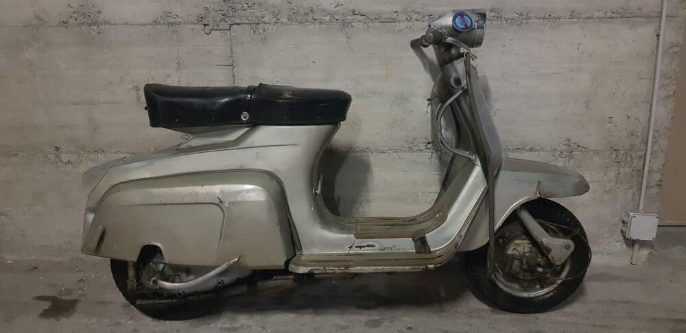 Innocenti Lambretta J (2)