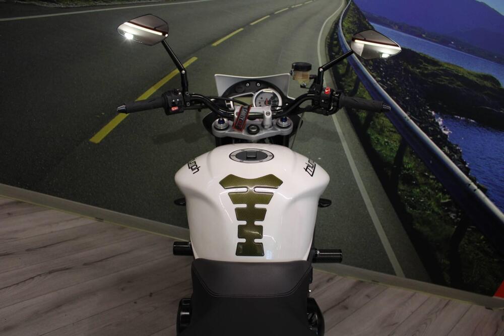 Triumph Street Triple R (2009 - 12) (20)