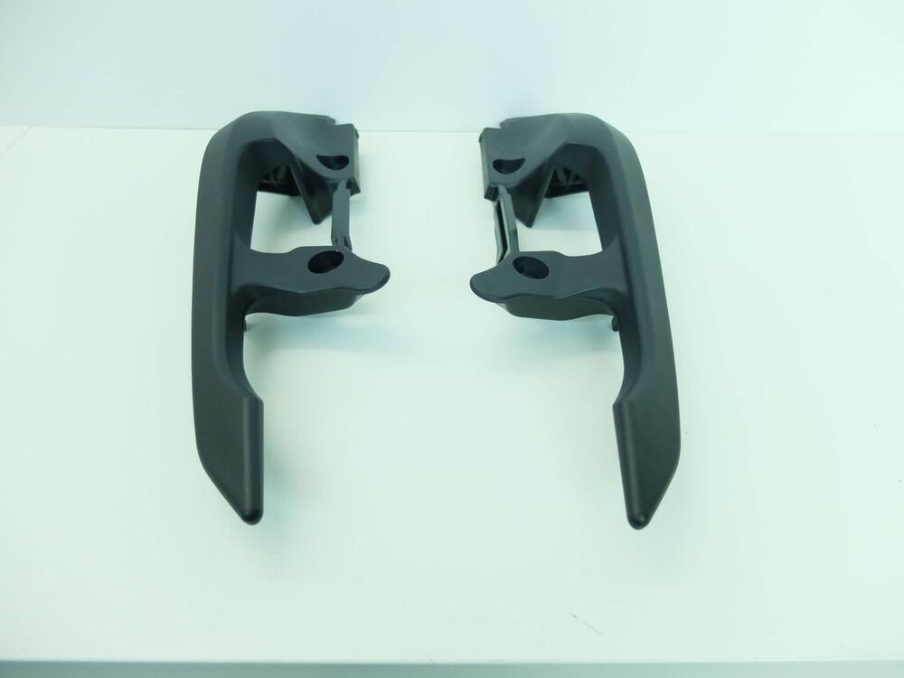 MANIGLIE PASSEGGERO HONDA NC 750 2014/2023 (8)
