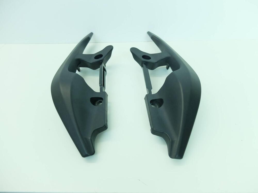 MANIGLIE PASSEGGERO HONDA NC 750 2014/2023 (9)